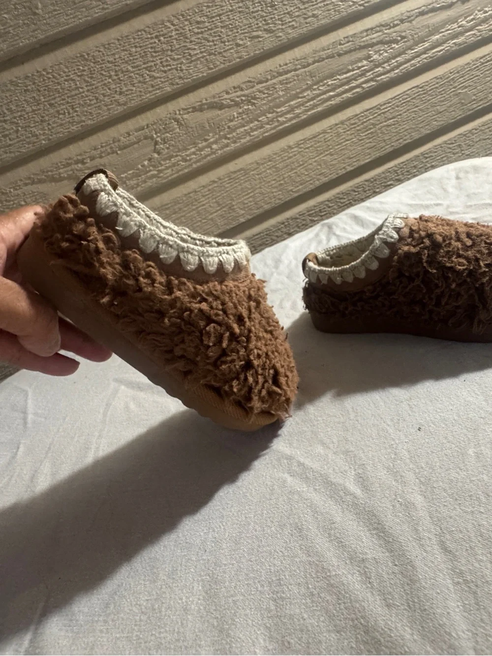 Gap Baby Cozy Brown Fuzzy Slippers size 8